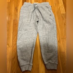 Fabletics Men’s Jogger Pants in S
